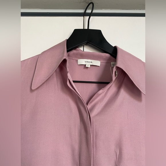 New Vince Relaxed Long Sleeve Silk Blend Button-up Shirt - Picture 5 of 9